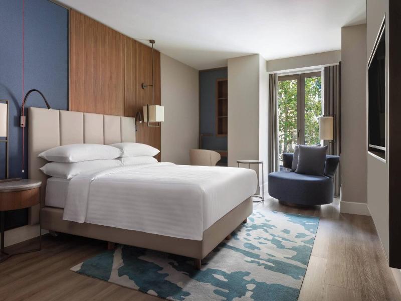 Izmir Marriott image