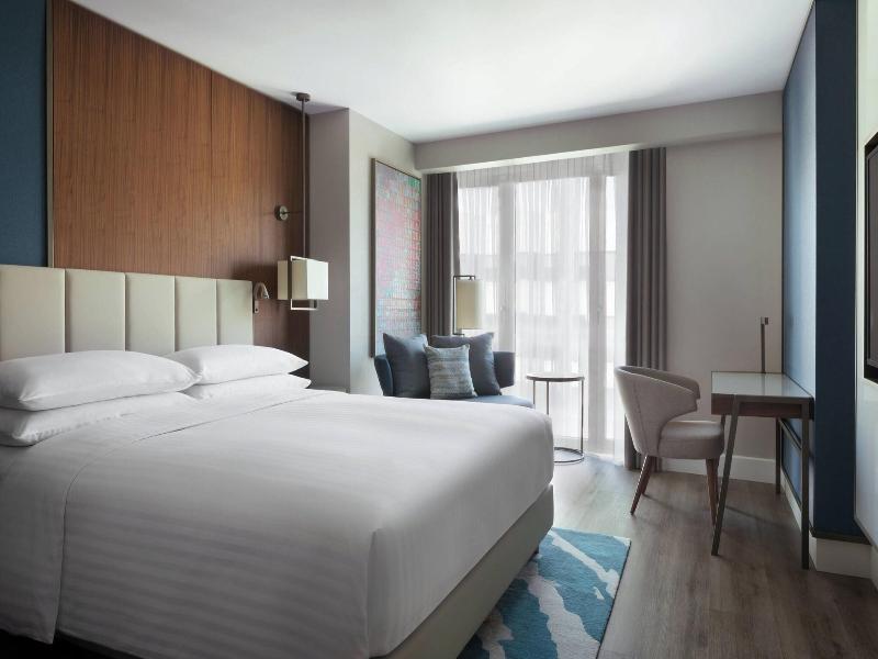 Izmir Marriott image