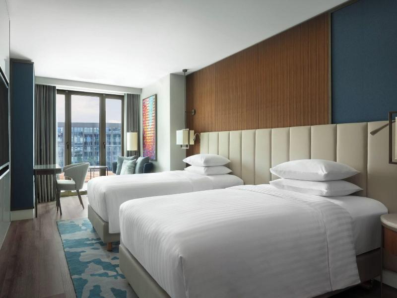 Izmir Marriott image