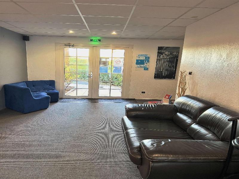 Kyriad Direct Reims Bezannes image