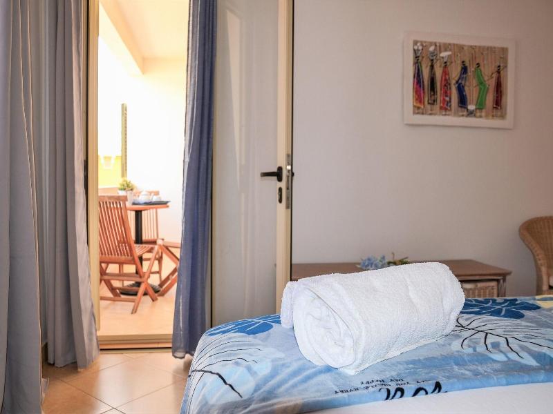 Branco Suites  image