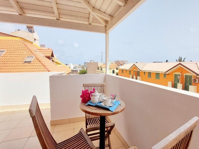 Branco Suites  image
