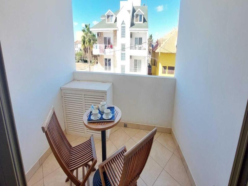 Branco Suites  image