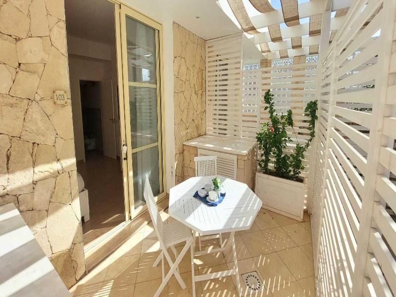 Branco Suites  image