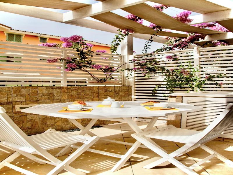 Branco Suites  image
