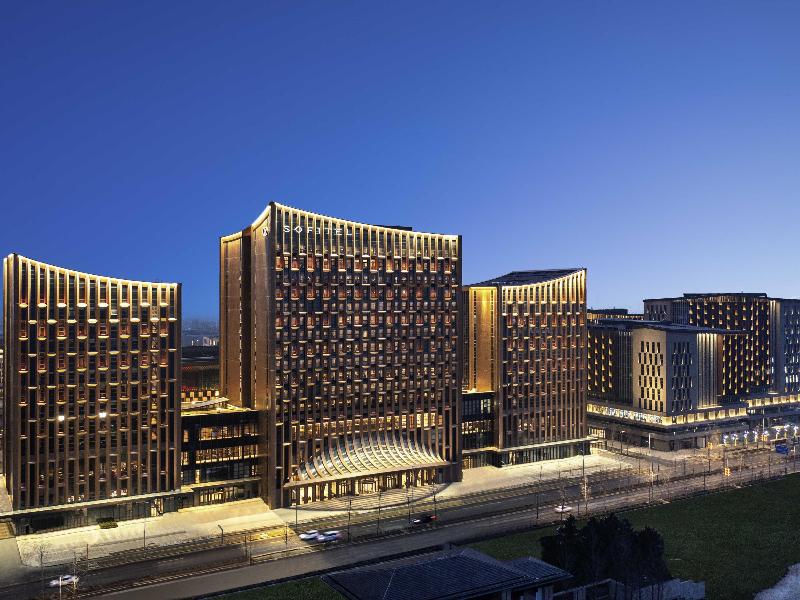 Sofitel Xiong An image