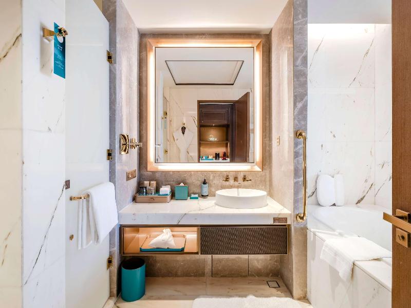 Sofitel Xiong An image