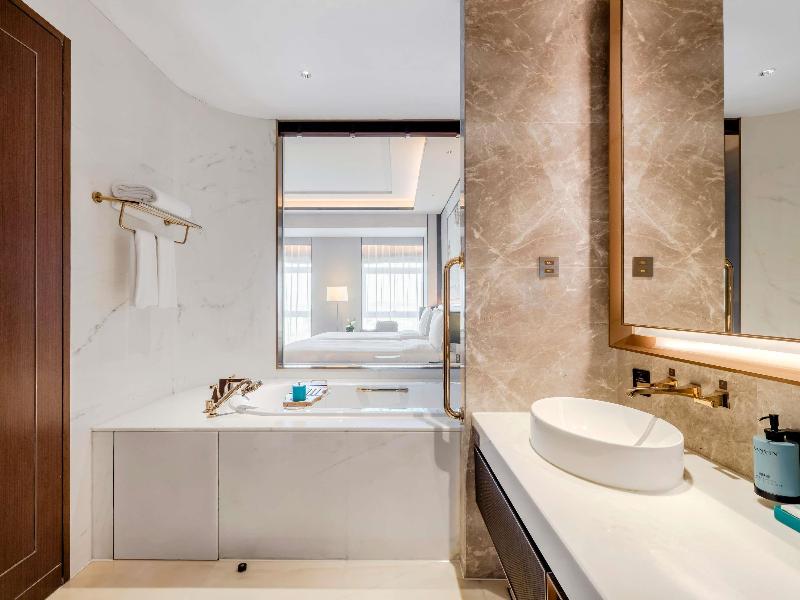 Sofitel Xiong An image
