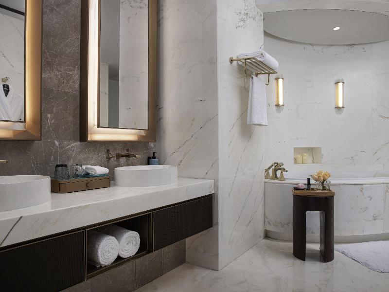 Sofitel Xiong An image