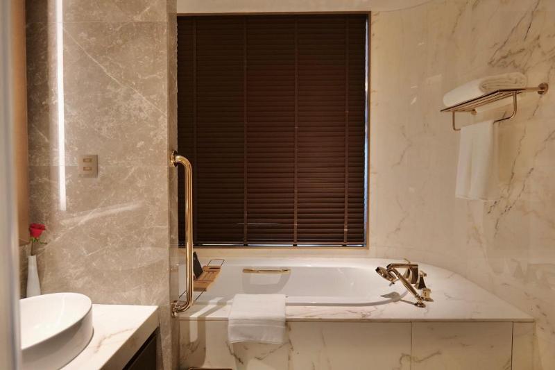 Sofitel Xiong An image