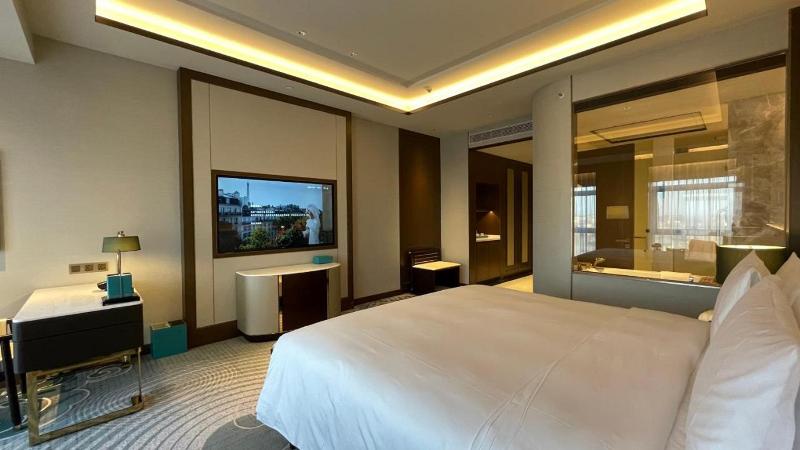 Sofitel Xiong An image
