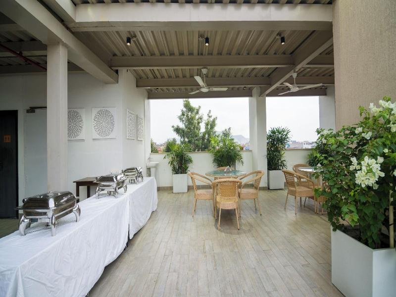 House Of Backpackers image