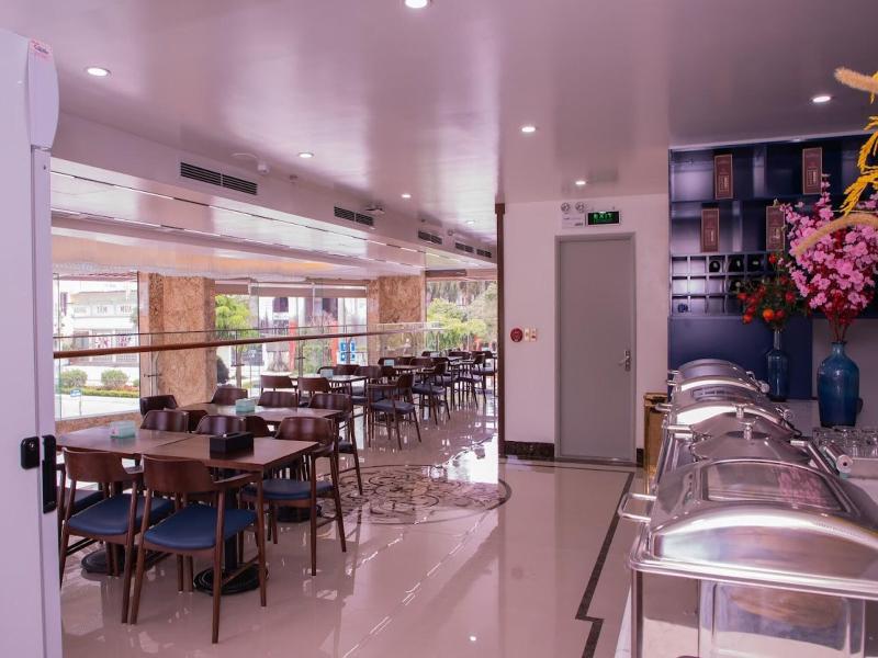 Sala Hotel Móng Cái 