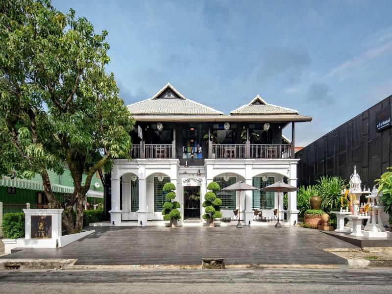 Siri Village Chiangmai image