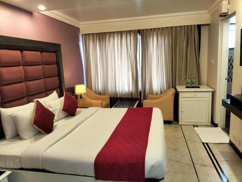 Zip By Spree Hotels Surabi International image