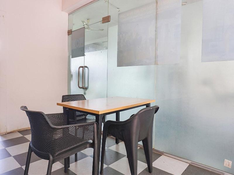 FabHotel Aura Homes image