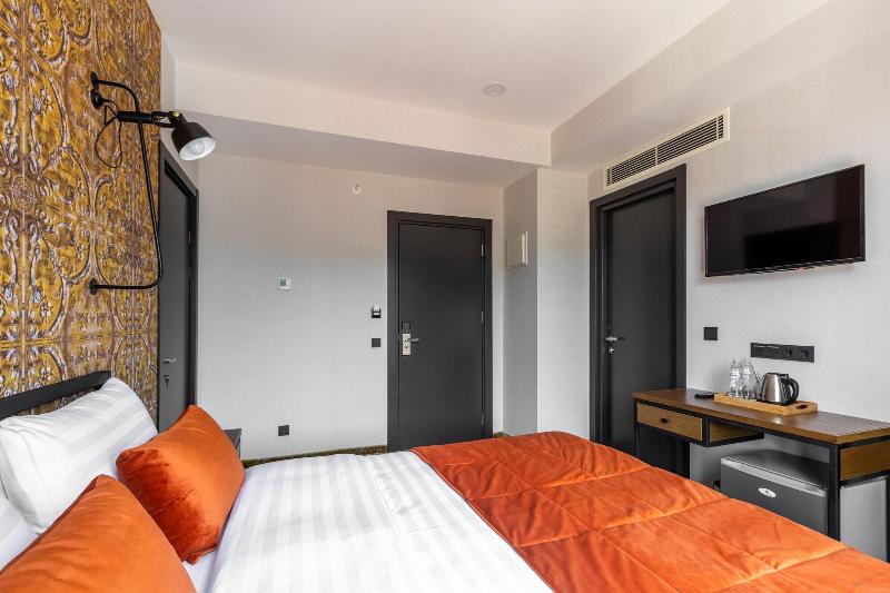 Hotel Biography image