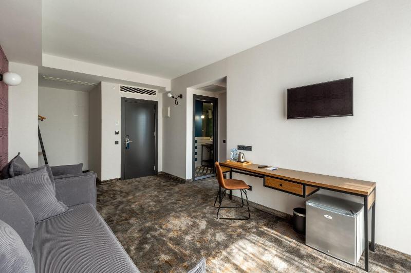 Hotel Biography image