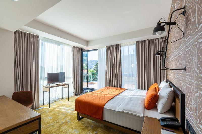 Hotel Biography image