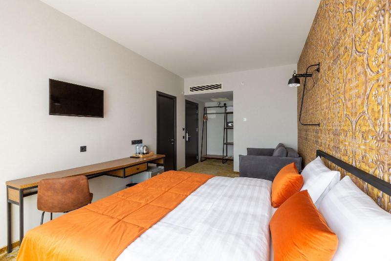 Hotel Biography image