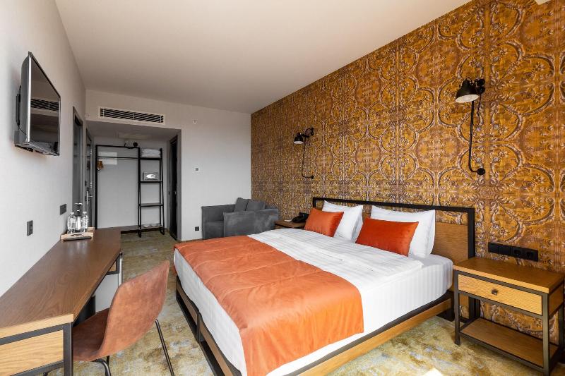 Hotel Biography image