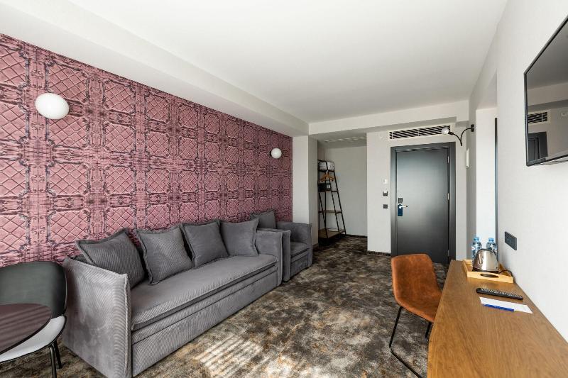 Hotel Biography image