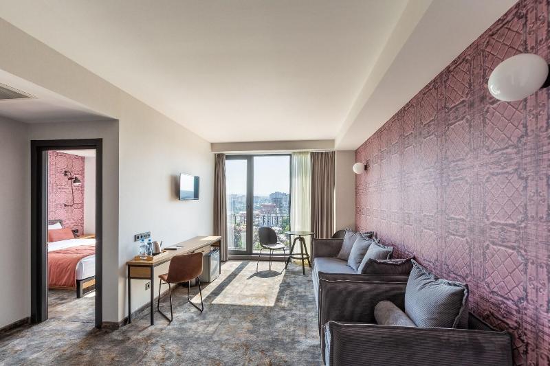 Hotel Biography image