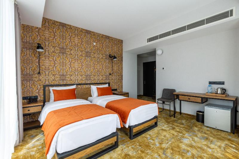 Hotel Biography image