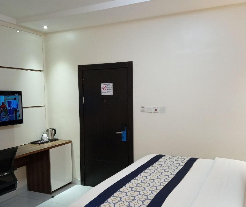 Nevada Hotel And Suites image