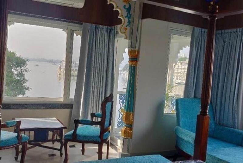 Jheel Hotel And Restaurent image