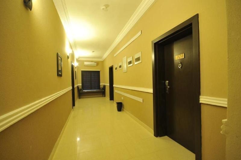 Angeles Hotel image