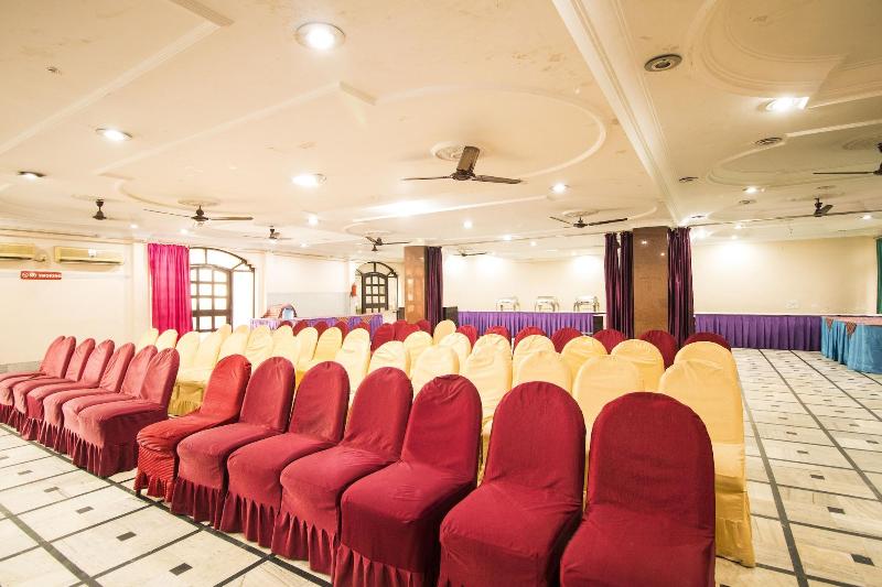 Wowstayz Hotel Jahanvi Dale image