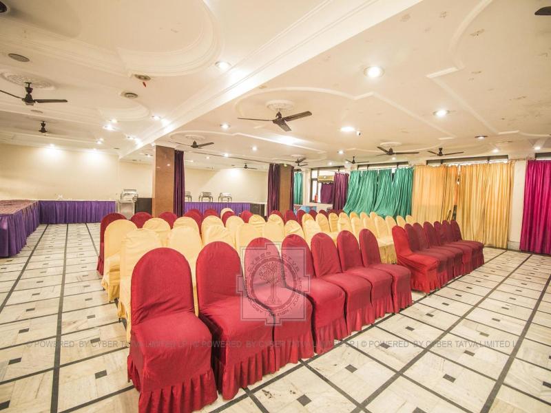 Wowstayz Hotel Jahanvi Dale image
