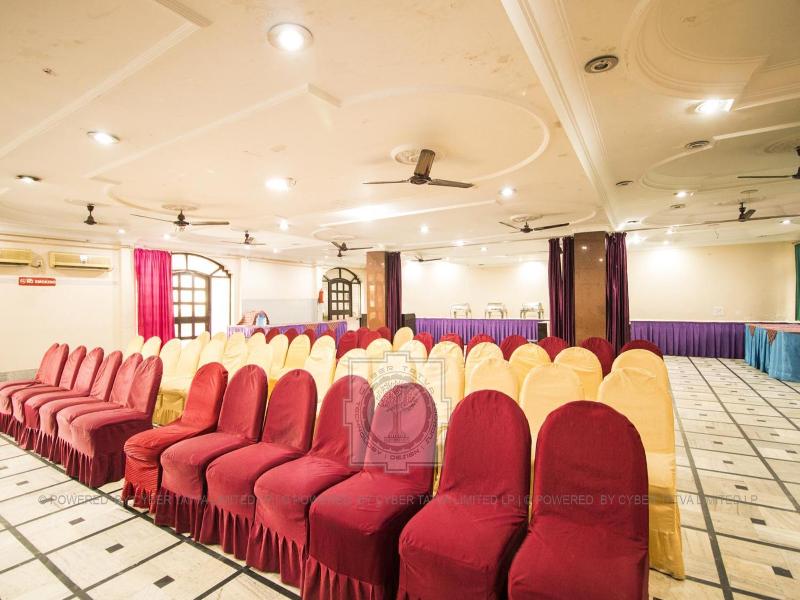 Wowstayz Hotel Jahanvi Dale image