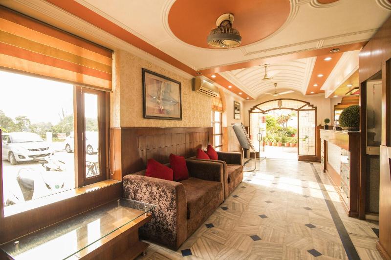 Wowstayz Hotel Jahanvi Dale image