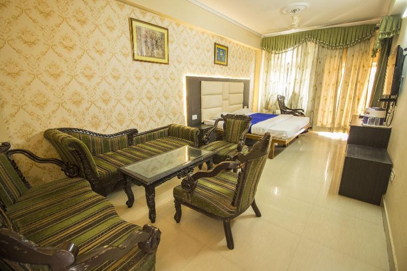 Wowstayz Hotel Jahanvi Dale image