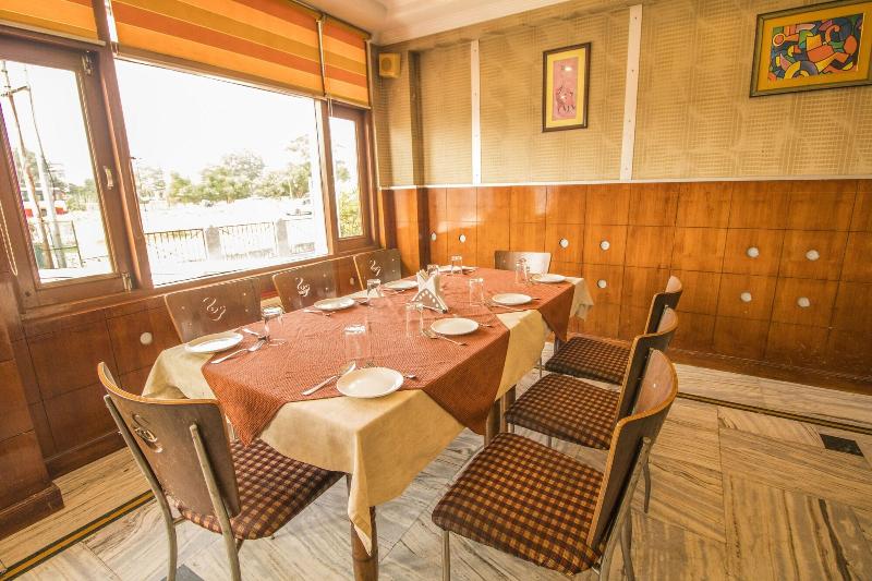 Wowstayz Hotel Jahanvi Dale image
