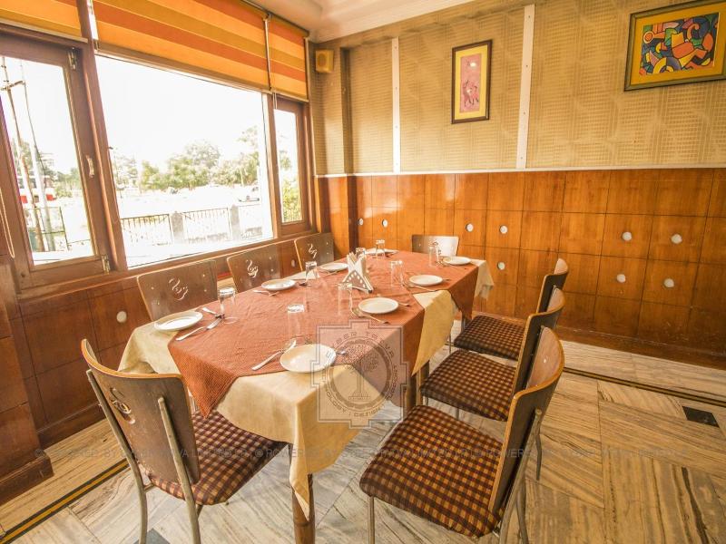 Wowstayz Hotel Jahanvi Dale image