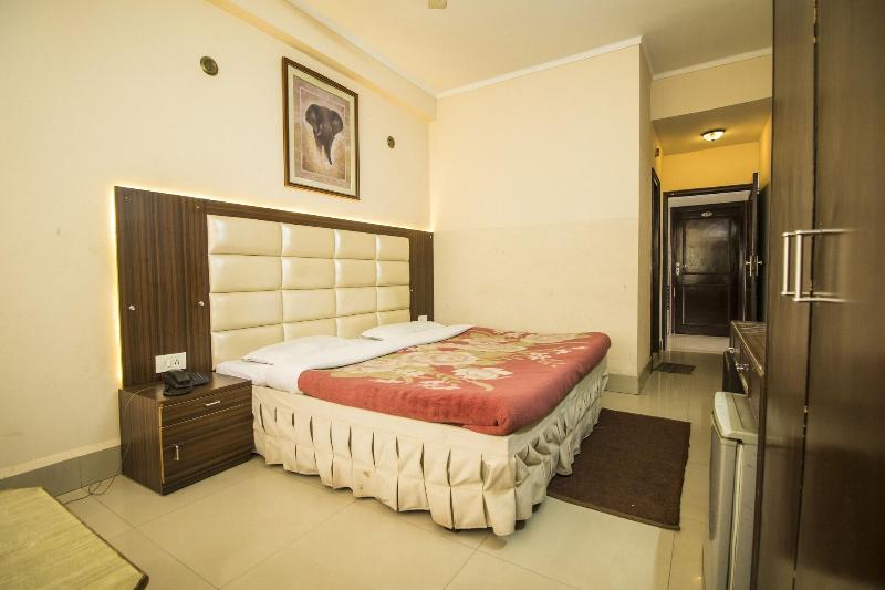 Wowstayz Hotel Jahanvi Dale image