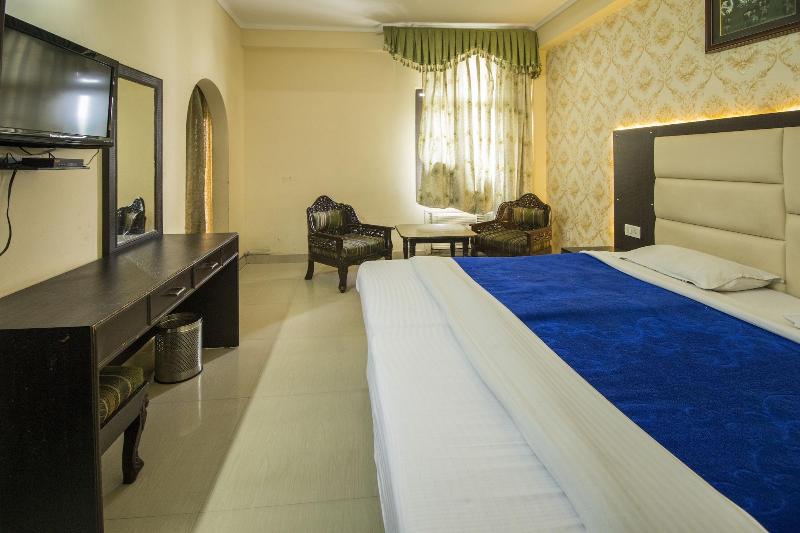 Wowstayz Hotel Jahanvi Dale image