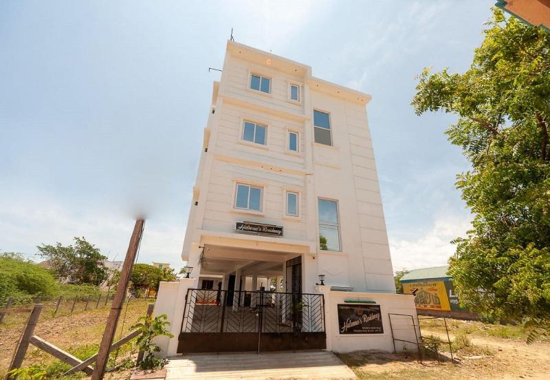 Haleemas Residency