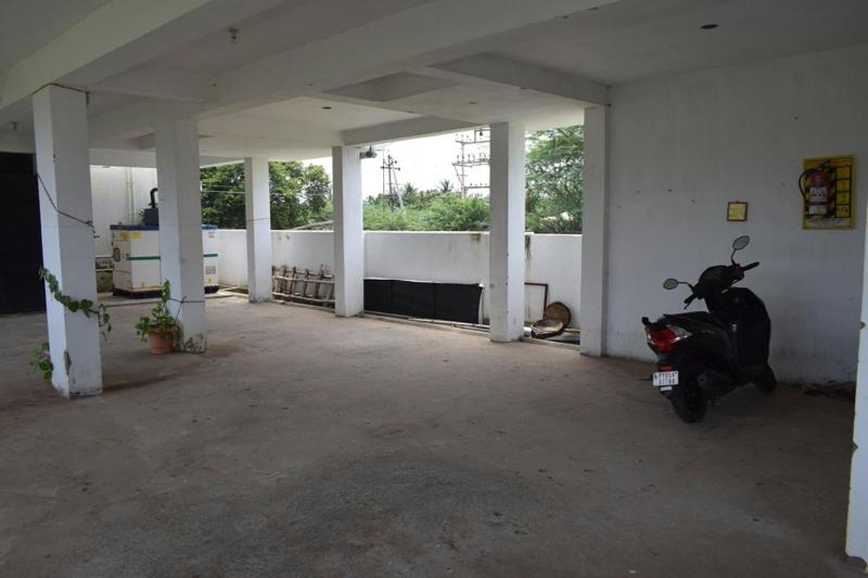 Haleemas Residency