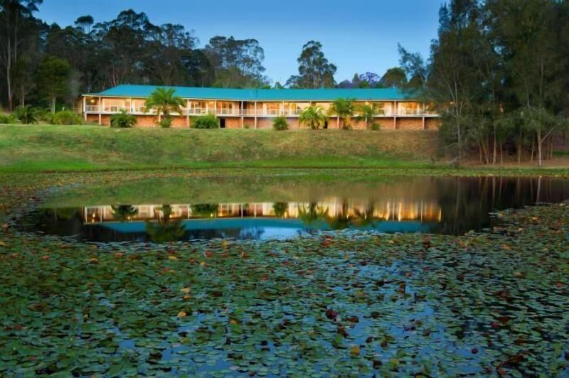 Golf Club Motor Inn Wingham image