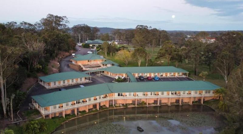 Golf Club Motor Inn Wingham image