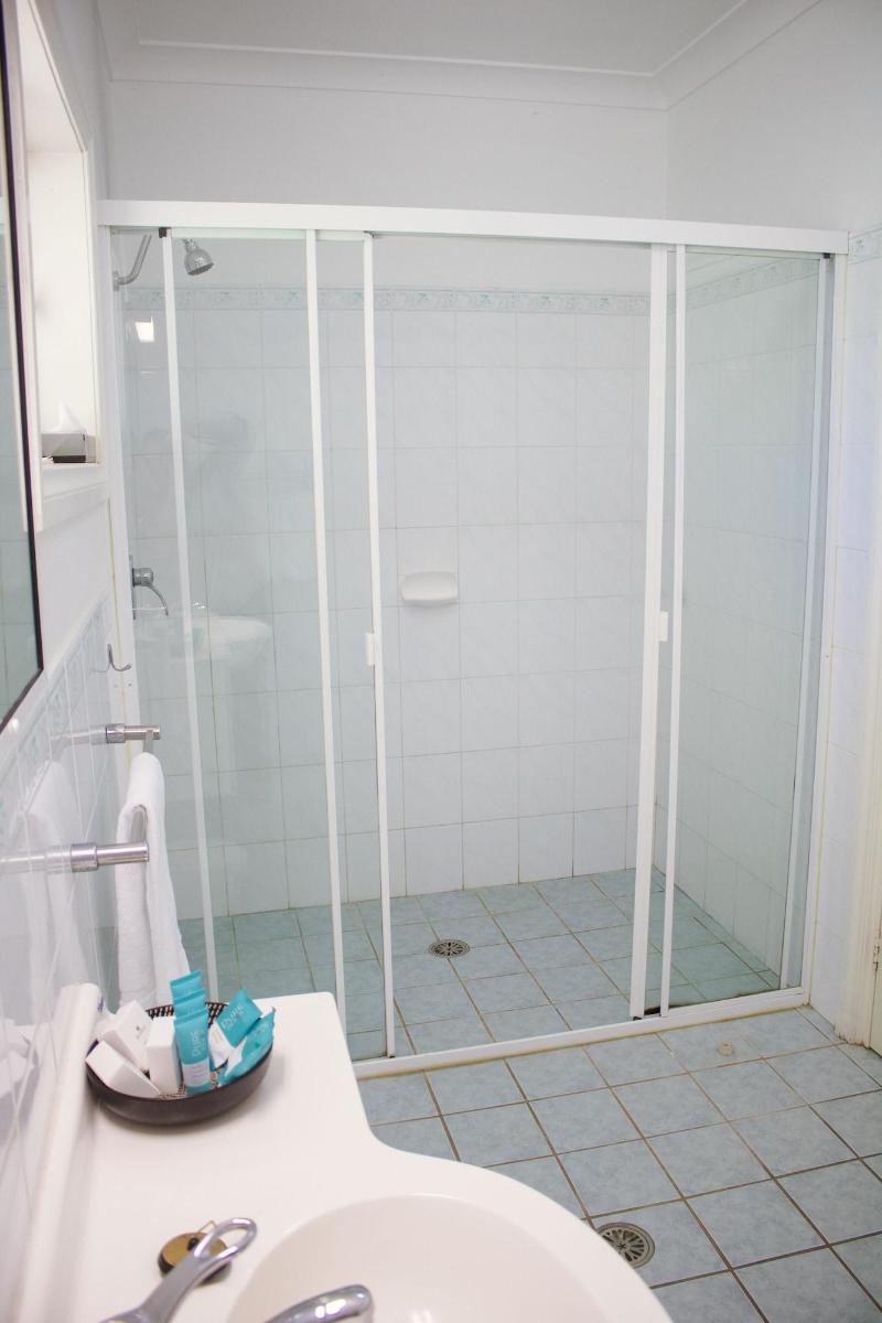 Golf Club Motor Inn Wingham image