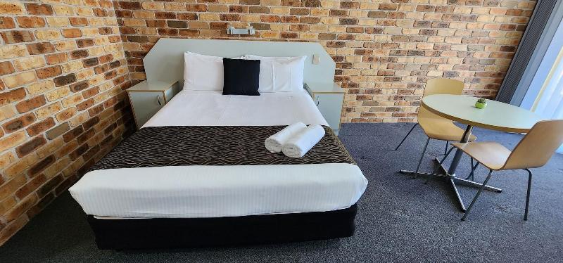 Golf Club Motor Inn Wingham image