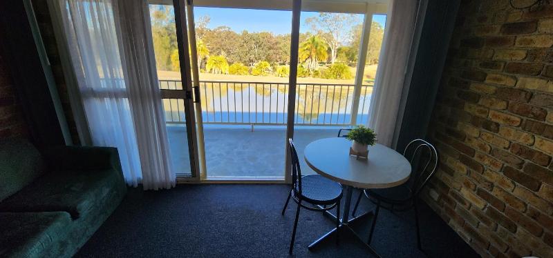 Golf Club Motor Inn Wingham image