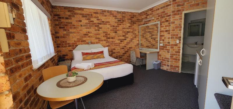 Golf Club Motor Inn Wingham image
