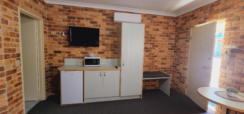 Golf Club Motor Inn Wingham image