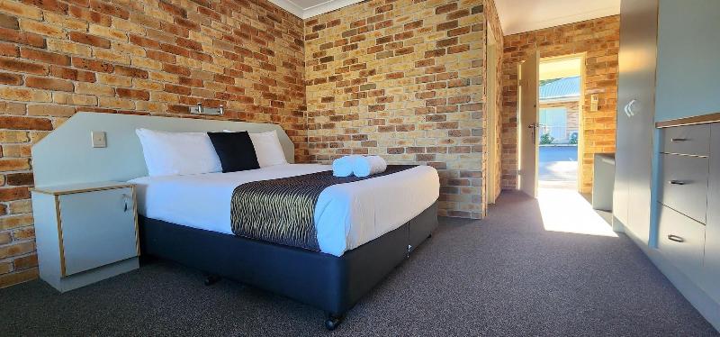 Golf Club Motor Inn Wingham image